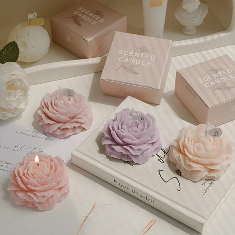 Bougie Pivoine Sculptée AIRA — parfum d'intérieur, ambiance intérieur minimaliste